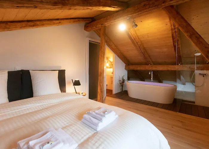 La Grande Maison Station touristique 4*